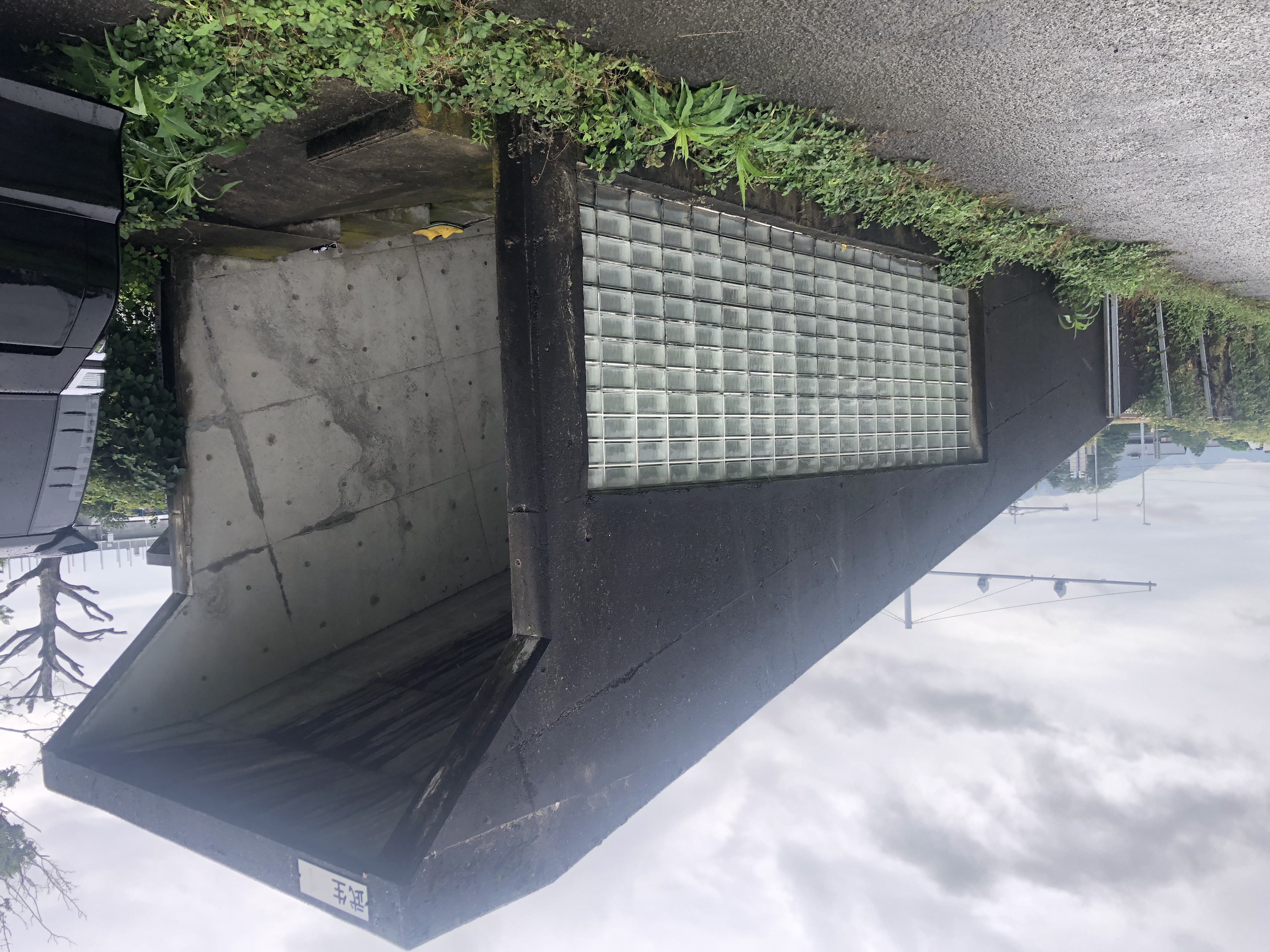 庄町地下道解体工事